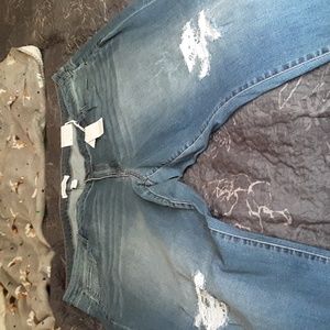 Lane Bryant Girlfriend crop Size 28 jeans